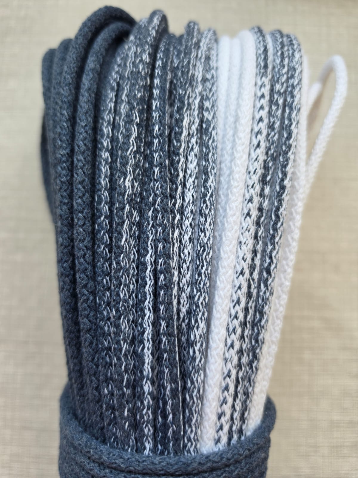 NA ZAMÓWIENIE Ombre - Sznurek do szycia 5 mm, 60 lub 70 m